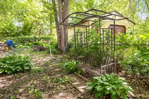 1331 4th St E, Saint Paul, MN 55106 - Photo 23