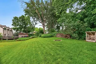 2818 1st St N, North Saint Paul, MN 55109 - Photo 45