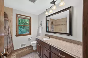 2818 1st St N, North Saint Paul, MN 55109 - Photo 27