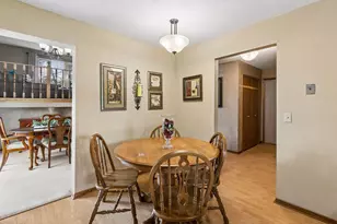 11701 Mirada Ct, Burnsville, MN 55337 - Photo 5
