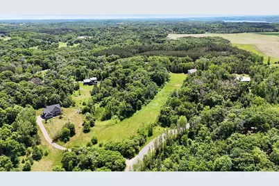 1325 Birch Park Road, Houlton, WI 54082 - Photo 9