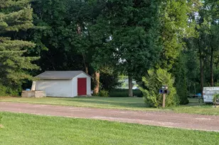 10966 S Frontage Rd, Pine City, MN 55063 - Photo 7