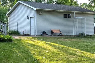 10966 S Frontage Rd, Pine City, MN 55063 - Photo 21