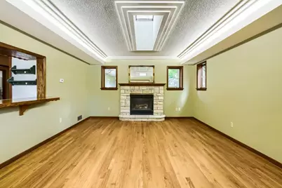 558 113th Lane NW, Coon Rapids, MN 55448 - Photo 5
