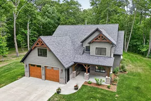 37232 Twin Fawns Ln, Cohasset, MN 55721 - Photo 1