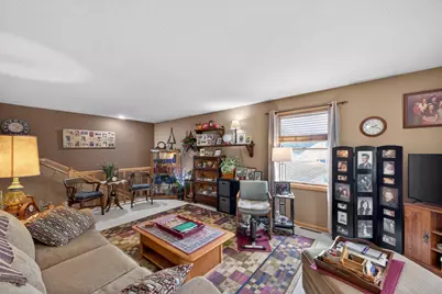 811 Broadway Avenue, Wabasha, MN 55981 - Photo 5