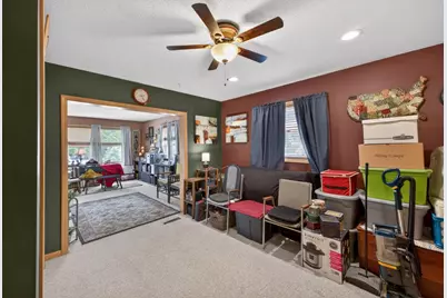 811 Broadway Avenue, Wabasha, MN 55981 - Photo 15
