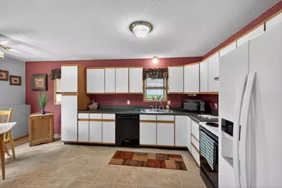 811 Broadway Avenue, Wabasha, MN 55981 - Photo 29