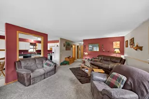 811 Broadway Ave, Wabasha, MN 55981 - Photo 23