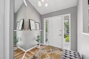 11975 Tiffany Ln, Eden Prairie, MN 55344 - Photo 3