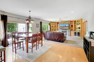 10425 Vera Cruz Dr N, Brooklyn Park, MN 55443 - Photo 5