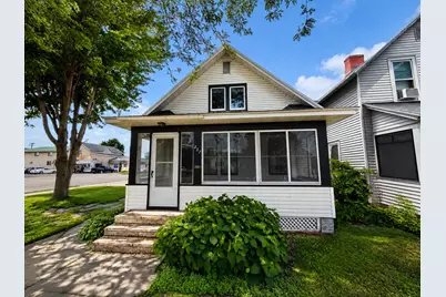 227 Mankato Avenue, Winona, MN 55987 - Photo 1