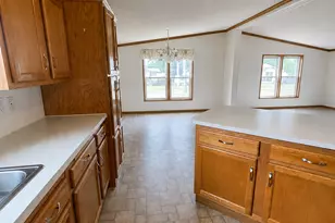 708 1st St E, Milaca, MN 56353 - Photo 11