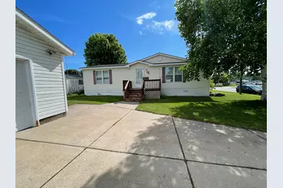 708 1st Street E, Milaca, MN 56353 - Photo 5