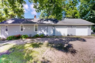 117 Ella Ave NE, Willmar, MN 56201 - Photo 39