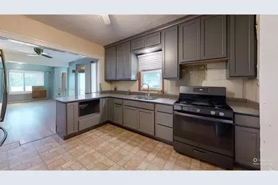 117 Ella Avenue NE, Willmar, MN 56201 - Photo 5