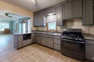 117 Ella Ave NE, Willmar, MN 56201 - Photo 5
