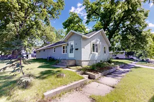 117 Ella Ave NE, Willmar, MN 56201 - Photo 31