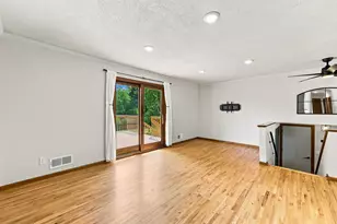 3996 Rahn Rd, Eagan, MN 55122 - Photo 13