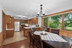 23045 Plateau Dr, Lakeville, MN 55044 - Photo 9