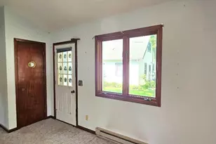 205 E 6th St, Morris, MN 56267 - Photo 25