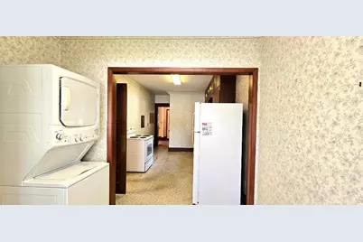 205 E 6th Street, Morris, MN 56267 - Photo 17