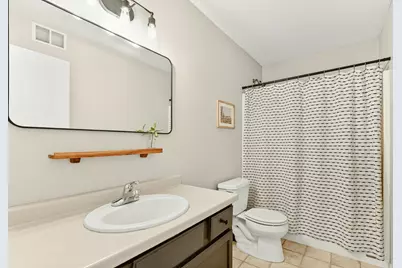 5867 Kingsbury Drive NW, Rochester, MN 55901 - Photo 9