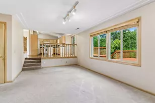 5023 Helena Rd N, Oakdale, MN 55128 - Photo 17