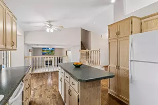5023 Helena Rd N, Oakdale, MN 55128 - Photo 13