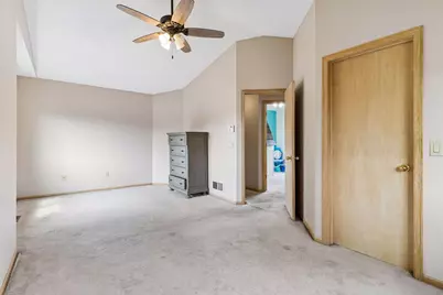 5023 Helena Road N, Oakdale, MN 55128 - Photo 43