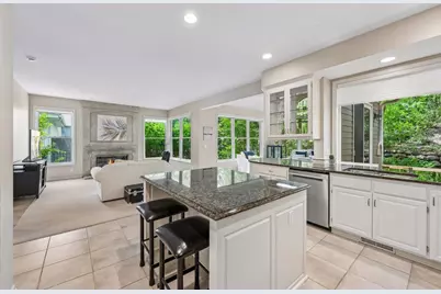 823 Hidden Meadow Trail, Eagan, MN 55123 - Photo 5