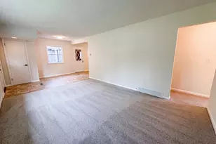 2128 Ronald Ave, White Bear Lake, MN 55110 - Photo 7