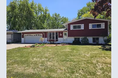 748 82nd Avenue NE, Spring Lake Park, MN 55432 - Photo 1