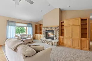 3166 Kahlen Ave NE, Saint Michael, MN 55376 - Photo 11