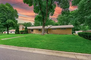 755 3rd Ave NW, Milaca, MN 56353 - Photo 1