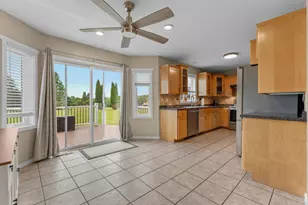 1102 Southern Hills Ln SW, Rochester, MN 55902 - Photo 9