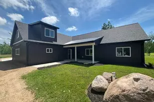 3454 Anderson Rd, Hibbing, MN 55746 - Photo 1