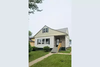 2613 3rd Avenue W, Hibbing, MN 55746 - Photo 1