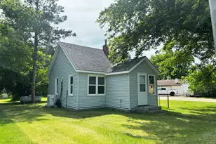 300 State Ave, Villard, MN 56385 - Photo 1