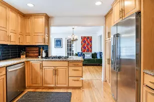 823 Memorial Pkwy SW, Rochester, MN 55902 - Photo 11