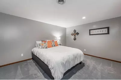 11990 380th Avenue, Blue Earth, MN 56013 - Photo 29