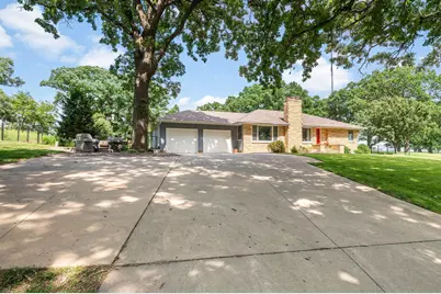 11990 380th Avenue, Blue Earth, MN 56013 - Photo 39