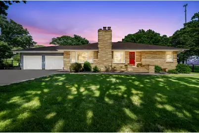 11990 380th Avenue, Blue Earth, MN 56013 - Photo 1