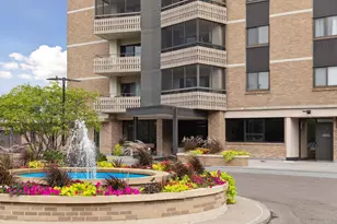 400 Groveland Ave, Minneapolis, MN 55403 - Photo 19
