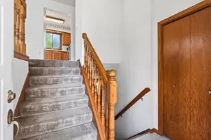 1113 Polk St S, Shakopee, MN 55379 - Photo 3