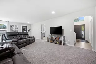 2504 18th St S, Moorhead, MN 56560 - Photo 13
