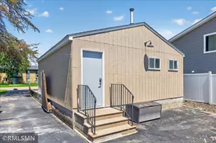 701 69th Ave N, Brooklyn Center, MN 55430 - Photo 17