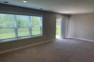 10547 Robinwood Rd, Chaska, MN 55318 - Photo 9