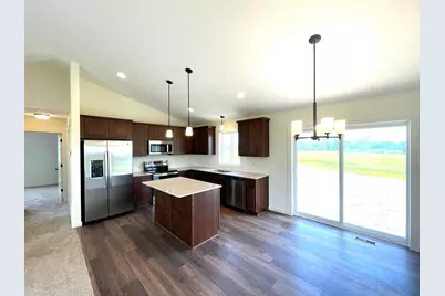 2512 341st Avenue NW, Cambridge, MN 55008 - Photo 3