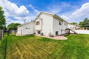 3322 Jackson Street S, Fargo, ND 58104 - Photo 41